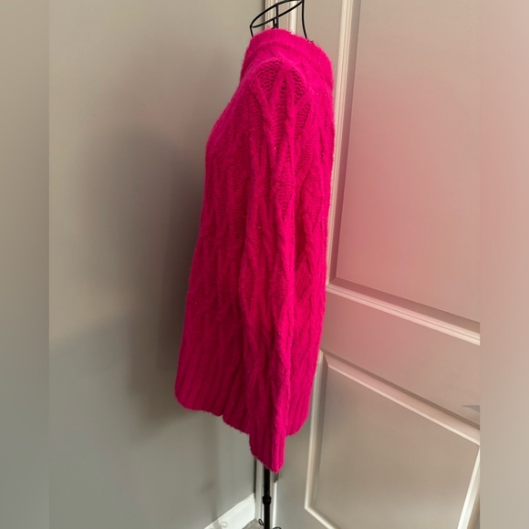 Steve Madden Women’s Olive Cable Knit Sweater in Pink Glo Size Large - Picture 4 of 7